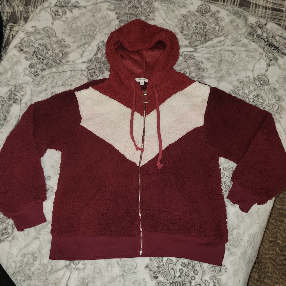 NWOT fuzzy zip up hoodie